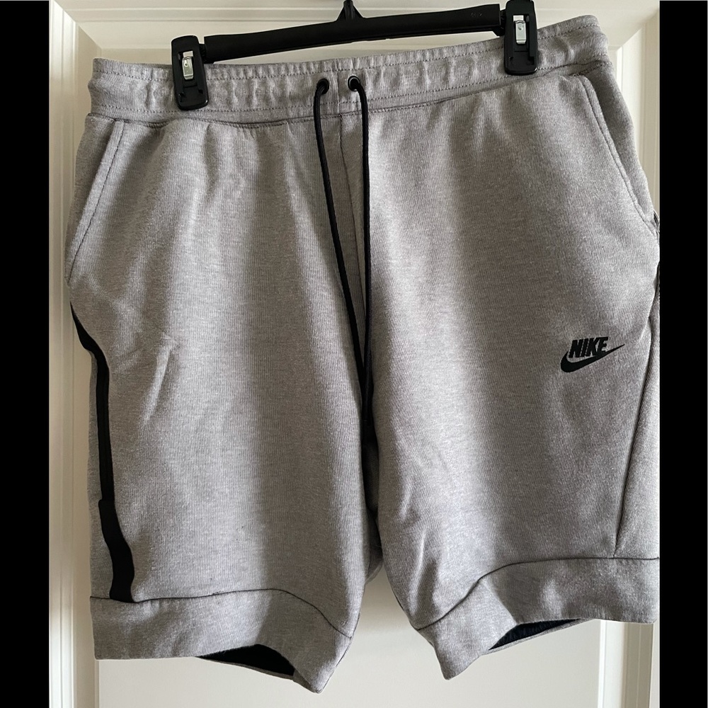 Gray - Nike Tech Fleece Shorts
